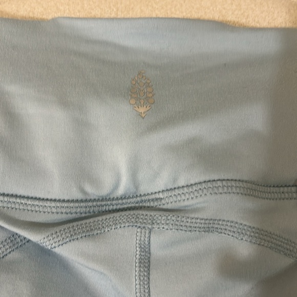 Free People Movement, High Rise Ankle, Breathe Deeper Leggings Size Small, NWOT - Picture 8 of 8